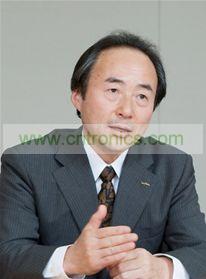 村田常务执行董事元器件事业本部部长滨地幸生