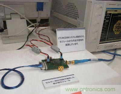 会场展位上展示了用测量仪器观测到的波形