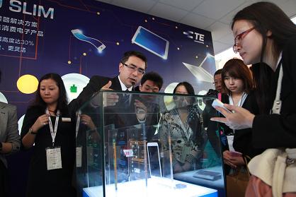 图5:TE Connectivity的智能手机连接解决方案
