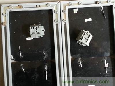手工打造太阳能充电照明系统:点亮LED给手机充电