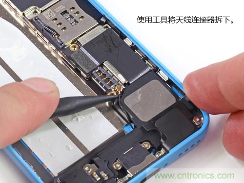 内部能否出“彩”?“五彩机身”iPhone 5C拆解揭秘