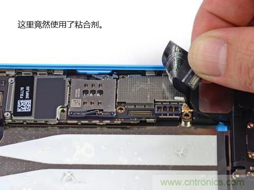 内部能否出“彩”?“五彩机身”iPhone 5C拆解揭秘