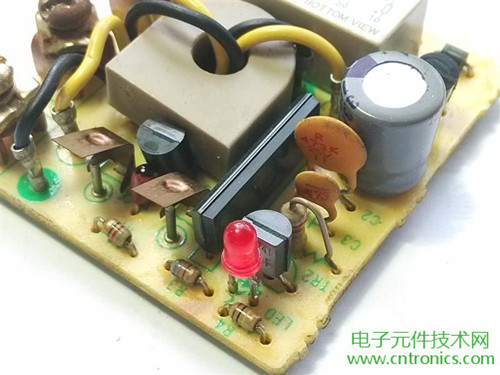 漏电保护器拆解:结构有差异,做工不错
