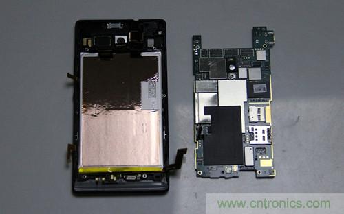 拆解4G新机索尼M35t:用料十足,易于维修
