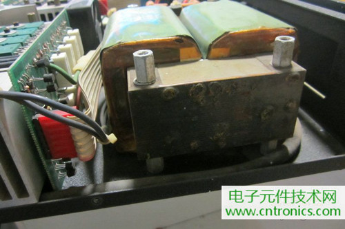 用料很给力!专业后级功放美国高峰FA1201拆解