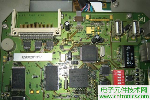 触摸屏售价过万?一台工控设备触摸屏拆解