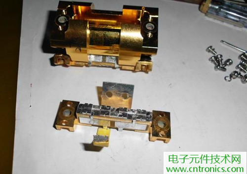 这货一万三?50W半导体激光模块拆解