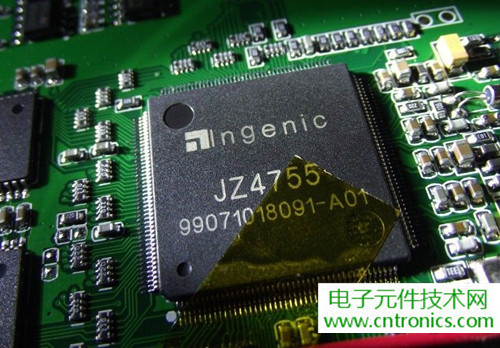 探秘电子纸!一款电纸书的电子墨水屏拆解