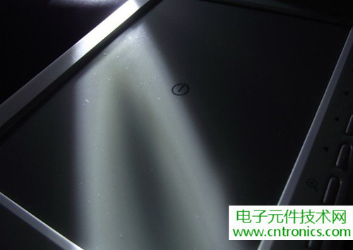 探秘电子纸!一款电纸书的电子墨水屏拆解