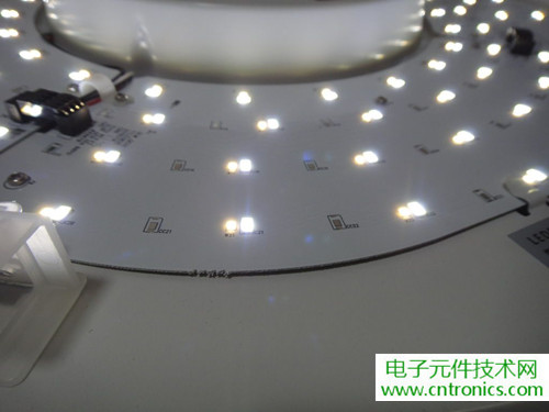 高端大气上档次!智能遥控调光LED吸顶灯拆解