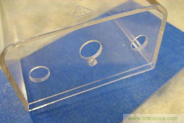 我就是这么牛!DIY IPod 耳放!