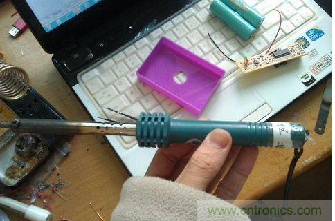 精巧DIY:绿色天然环保的太阳能移动电源