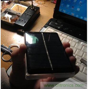 精巧DIY:绿色天然环保的太阳能移动电源