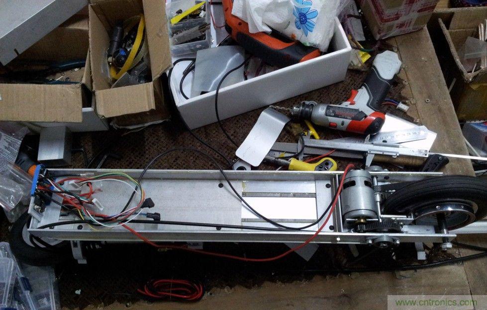 能工巧匠！DIY属于你的电动滑板车！