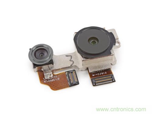 牛人强拆!新HTC One(M8)真机精密做工难修理