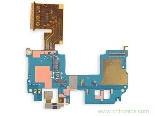 牛人强拆!新HTC One(M8)真机精密做工难修理