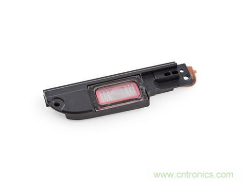 牛人强拆!新HTC One(M8)真机精密做工难修理