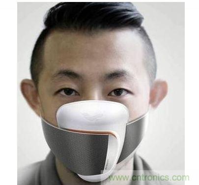 Frog Design 开发了一款可搭配手机应用程序使用的智能口罩概念原型,内建粒子传感器,能警告使用者何时该戴上口罩