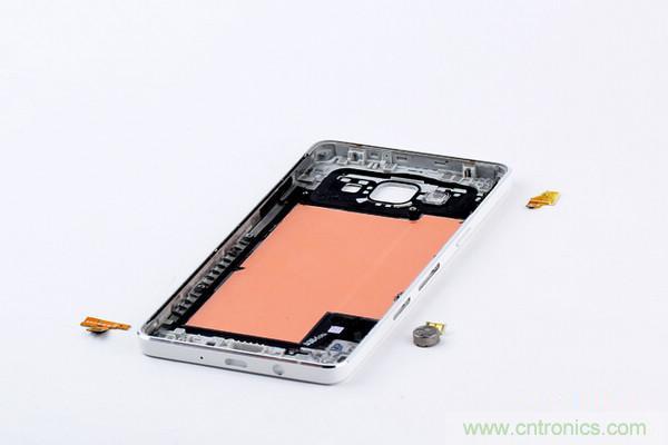 拆解狂魔荼毒新机三星金属Galaxy A5,看槽点在何方?