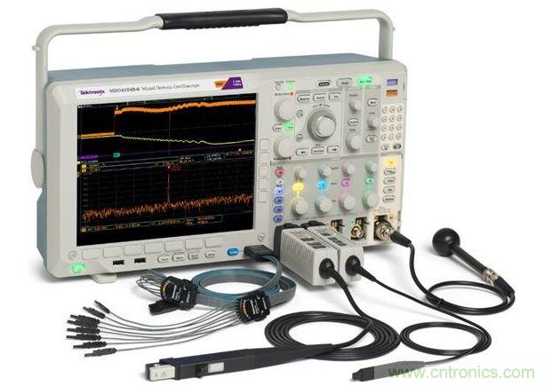 混合域示波器(MDO)将频谱分析仪、示波器和逻辑分析仪组合在一台仪表内，可以从全部三台仪器中产生同步的而且与时间关联的测量结果。图中显示的是泰克公司的MDO4000B。