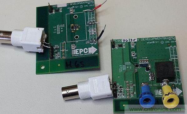 图1：这里仅在左侧的电路板上配备了半桥配置，右侧的电路板配备了完整的DC-DC转换器。香蕉插座可将测试板连接至电子负载。通过BNC连接器可连接至外部脉冲发生器。