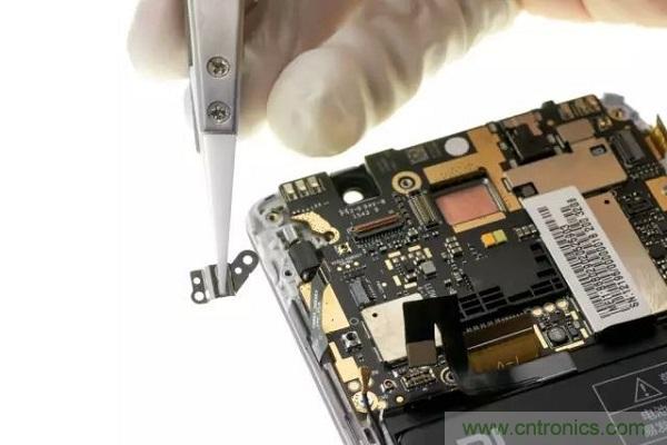 红米Note 3姗姗来迟,是否藏有玄机?一拆便知