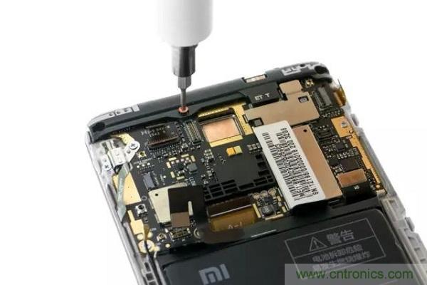 红米Note 3姗姗来迟,是否藏有玄机?一拆便知