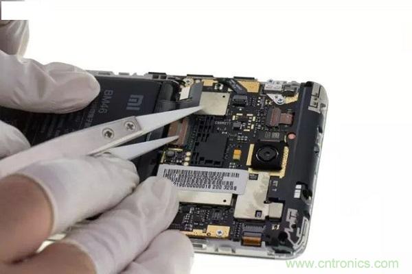 红米Note 3姗姗来迟,是否藏有玄机?一拆便知