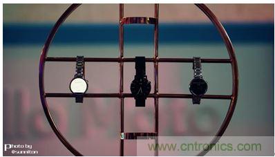 Moto 360 二代：“精益求精”的细节仍无法弥补功能的缺失