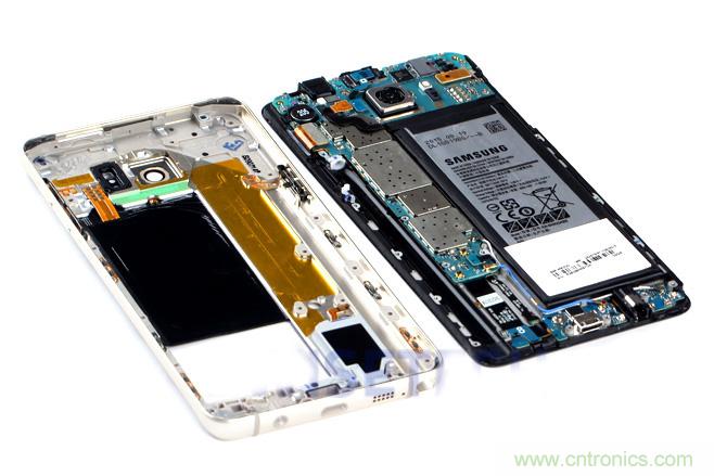 Galaxy Note5拆解,与S系列差距日渐模糊