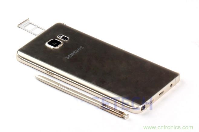 Galaxy Note5拆解，与S系列差距日渐模糊