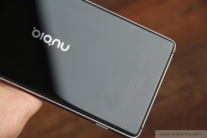无边框的 nubia Z9 ,一款既有惊喜,又有惊艳的智能手机