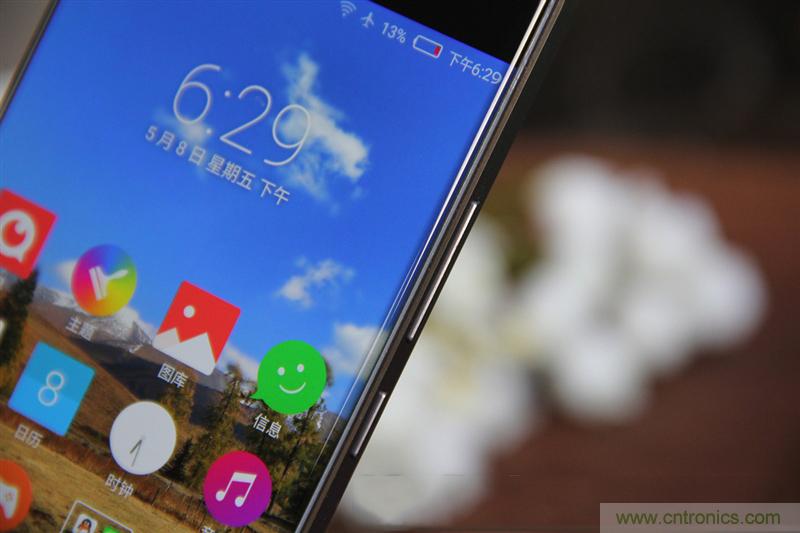 无边框的 nubia Z9 ,一款既有惊喜,又有惊艳的智能手机