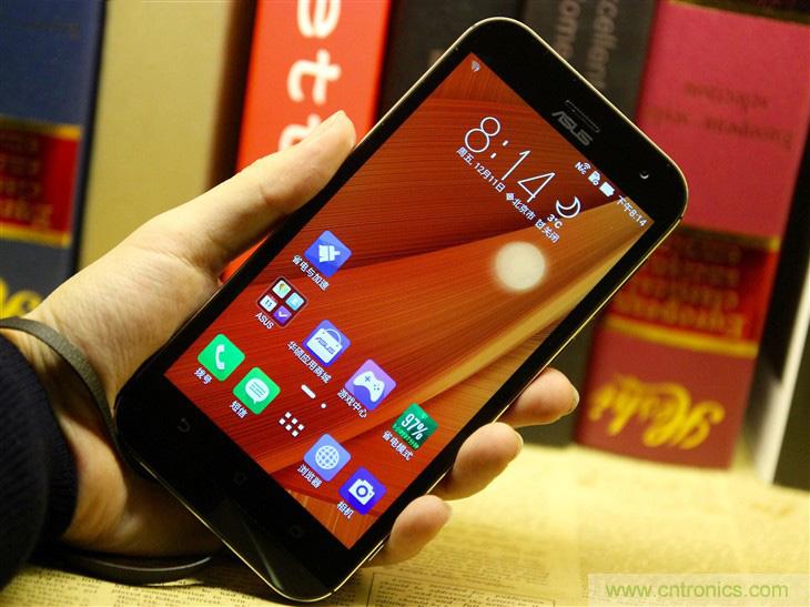 能媲美微单的 Zenfone Zoom测评:请叫我“奥利奥”拍照手机