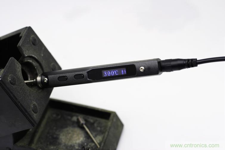 一款能唤起 70 后工程师朋友“童年趣事”的迷你电烙铁!
