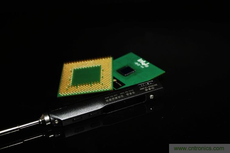 一款能唤起 70 后工程师朋友“童年趣事”的迷你电烙铁!