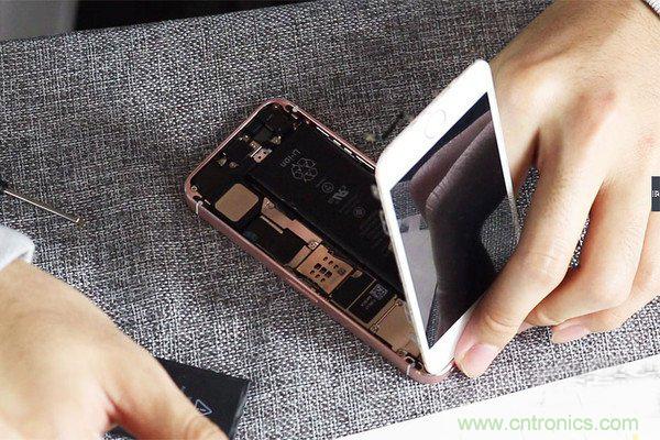 5s拆解改装iPhone SE:120元就可愉快装BI了