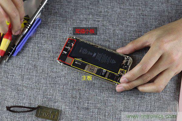 5s拆解改装iPhone SE:120元就可愉快装BI了
