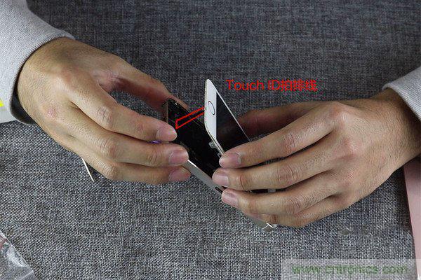 5s拆解改装iPhone SE:120元就可愉快装BI了