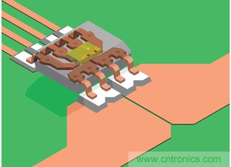 如何采用电流传感器IC实现共模场干扰最小化？