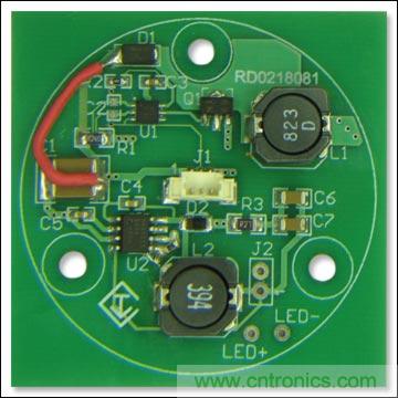 MR-16 LED驱动器和用于脉冲LED冷却器供电的5V辅助电源