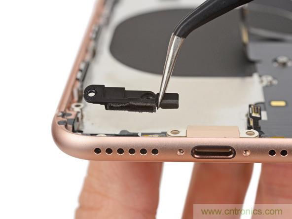 iPhone 8首拆:无线充电版本的iPhone 7?