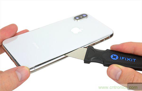 苹果iPhone X iFixit拆解报告：双层主板+双单元电池