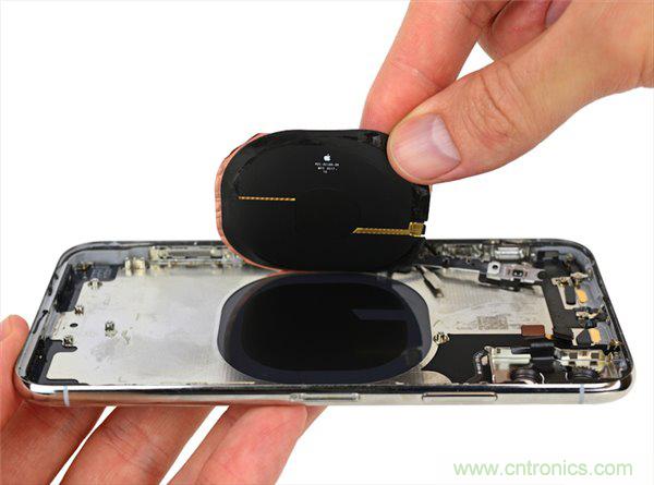 苹果iPhone X iFixit拆解报告：双层主板+双单元电池