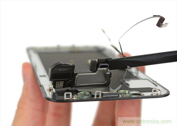 苹果iPhone X iFixit拆解报告：双层主板+双单元电池