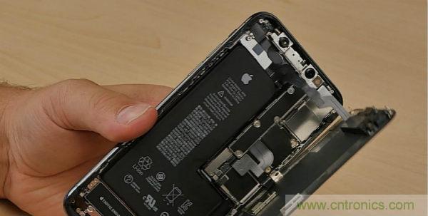 拆解iPhone XS：发现7纳米工艺的奥秘