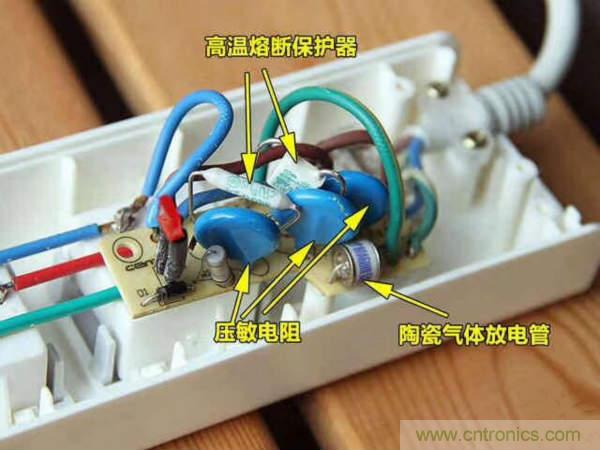 电源插座如何防雷？巧用压敏电阻&陶瓷气体放电管