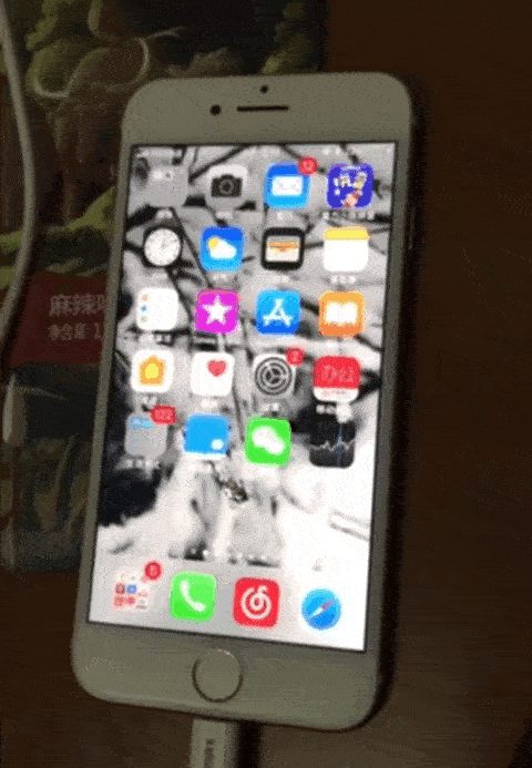 拆了个电容之后,我的iPhone也会自动订房了
