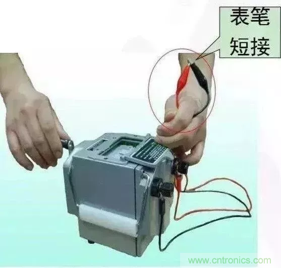 如何判断三相异步电动机是否烧坏? 如何判断三相异步电动机是否烧坏?