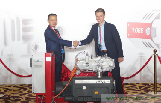 继无锡工厂开业后 普发真空全新HiLobe®罗茨泵在深圳进行亚洲首发